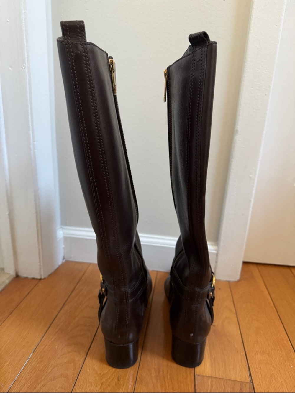 Tory Burch / Women's Leather Knee Boots - Picture 5 of 8